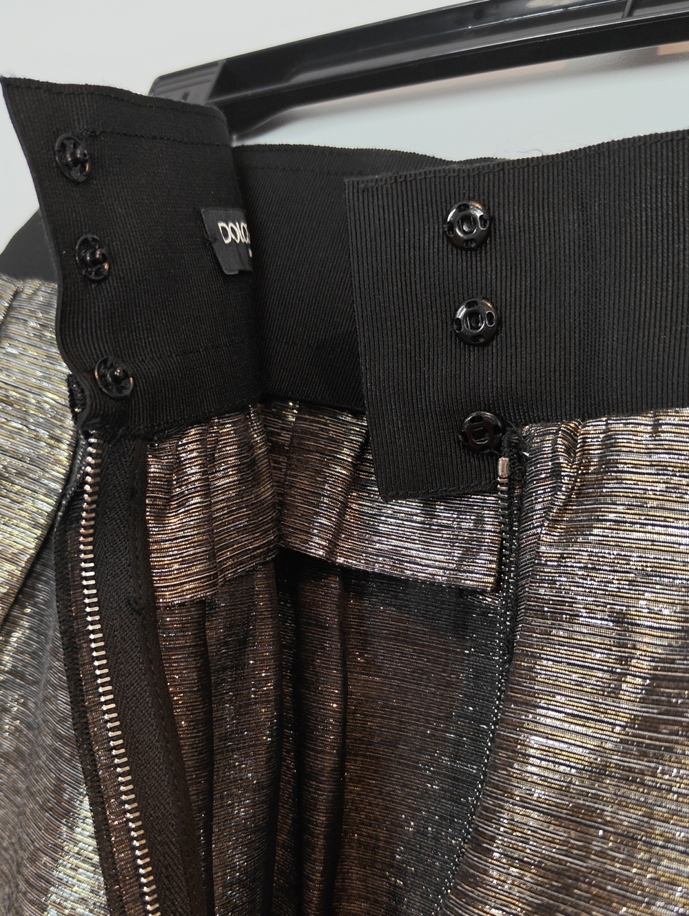 DOLCE & GABBANA NWT Designer Silver and Gold Metallic Silk Skirt Size 44 - Picture 13 of 16